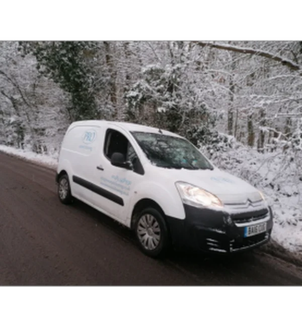 Carpet Cleaner Guildford Van